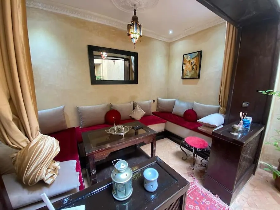 Petit Riad Authentique Tout Proche De Dar El Bacha Marrakesh 0*,  Morocco